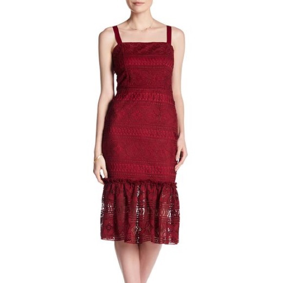 Alexia Admor Dresses & Skirts - ALEXIA ADMOR red crochet dress NWT